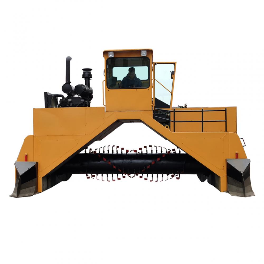 M4800 Crawler Compost Turner
