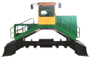 M4000 Crawler Compost Turner